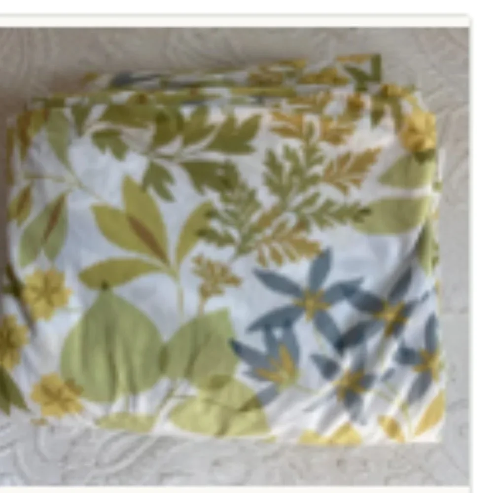 L.L. Bean Floral King duvet cover